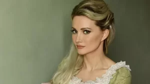 Holly Madison as seen in a post (Holly Madison / Instagram)